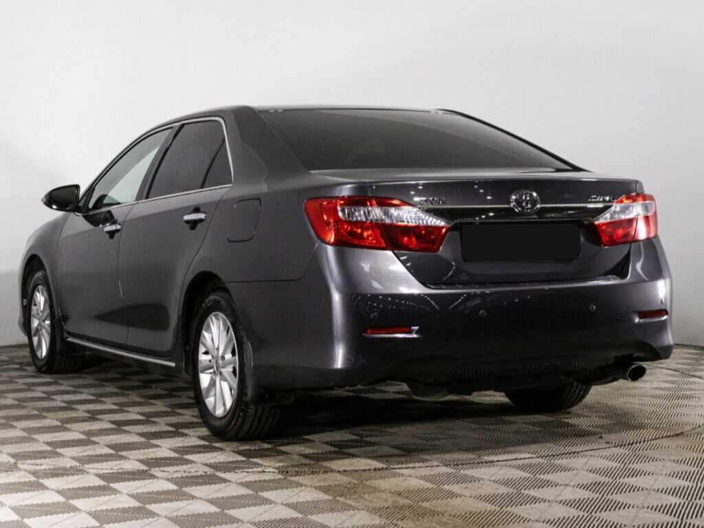 Купить Toyota Camry с пробегом. Фото: #6