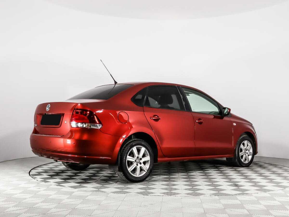Купить Volkswagen Polo с пробегом. Фото: #4