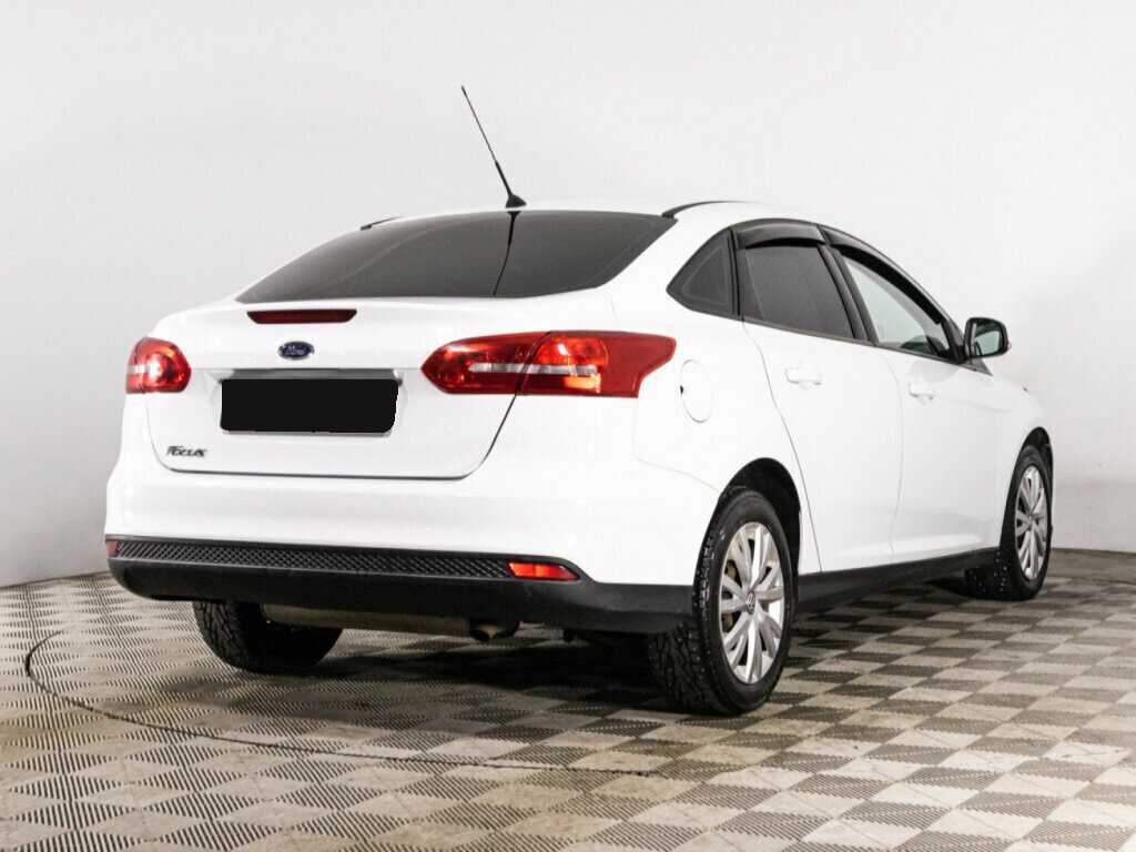 Купить Ford Focus с пробегом. Фото: #3