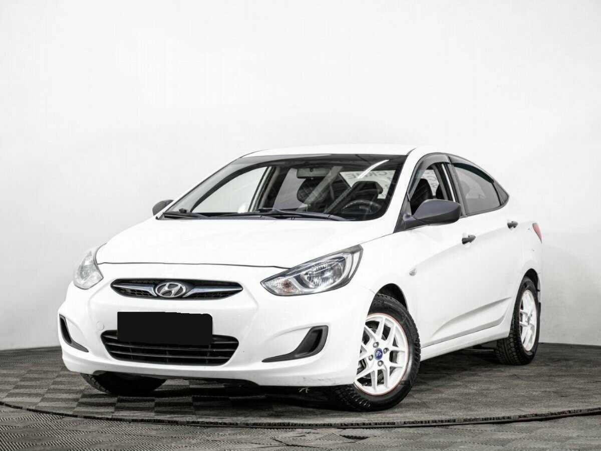 Купить Hyundai Solaris с пробегом. Посмотреть фото
