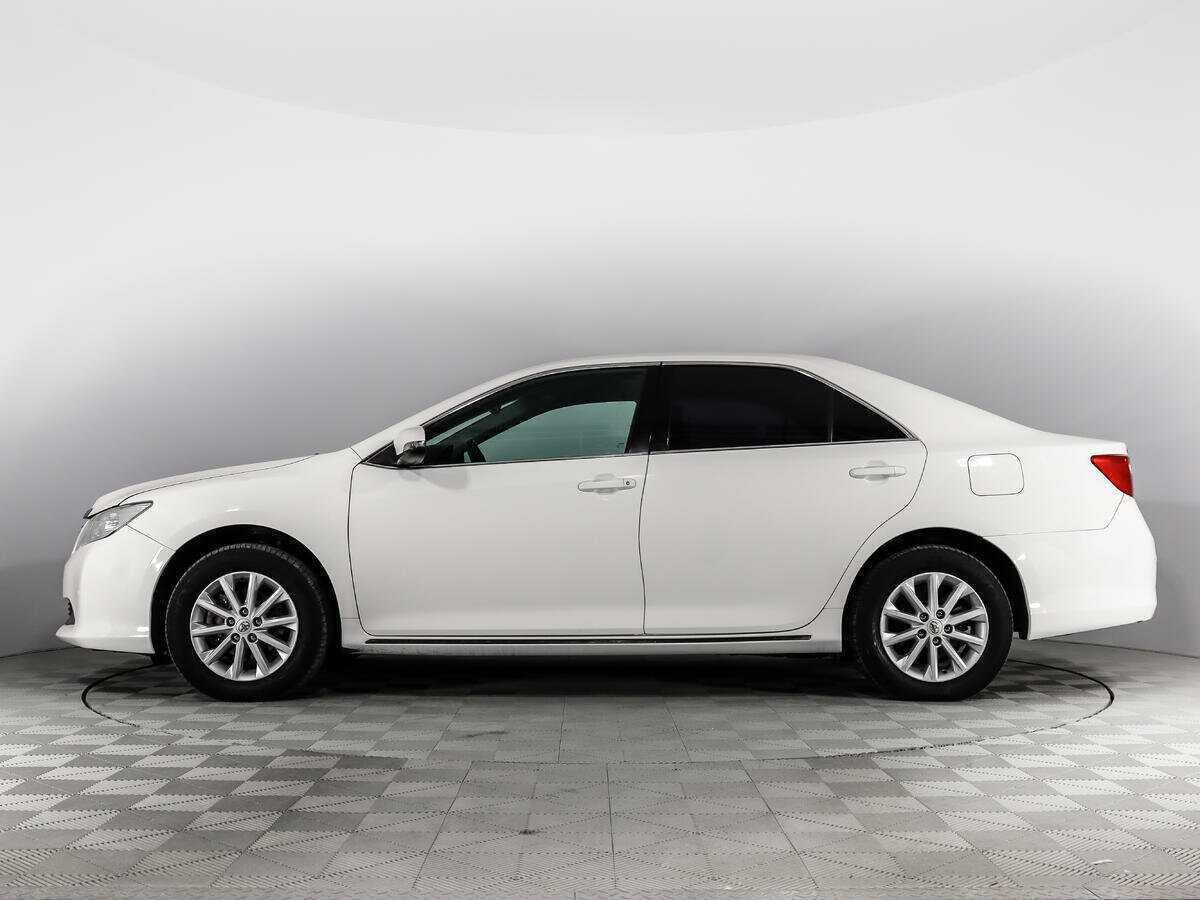 Купить Toyota Camry с пробегом. Фото: #7