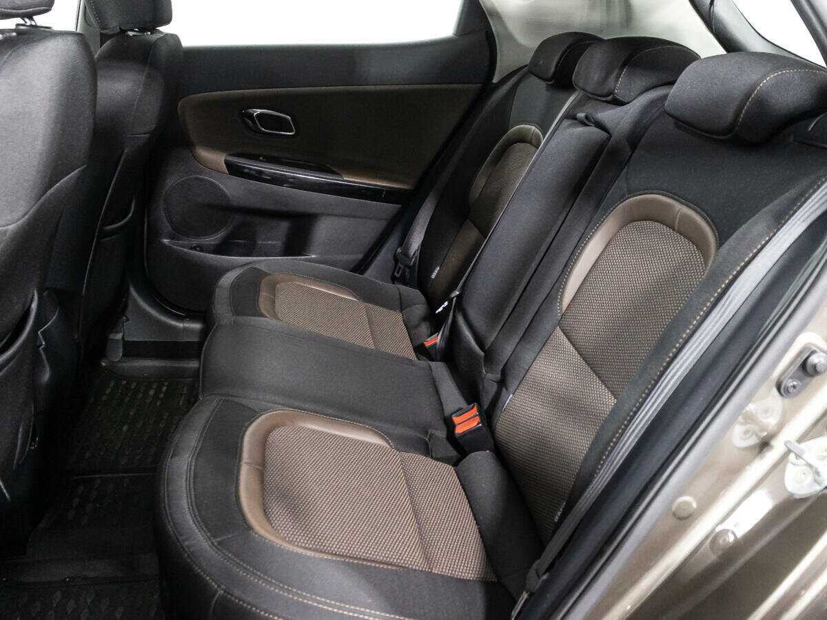 Купить Kia Ceed с пробегом. Фото: #9