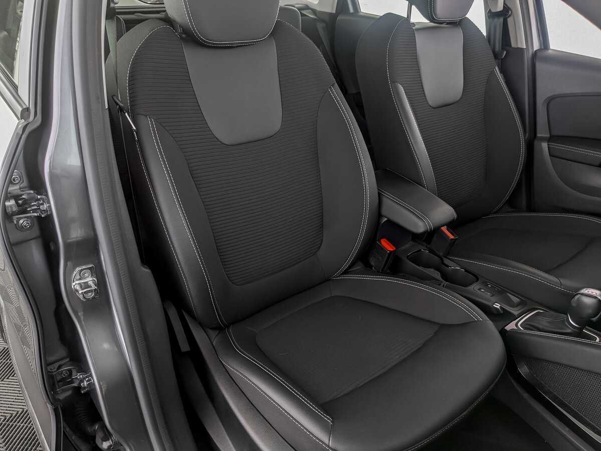 Купить Renault Kaptur с пробегом. Фото: #18