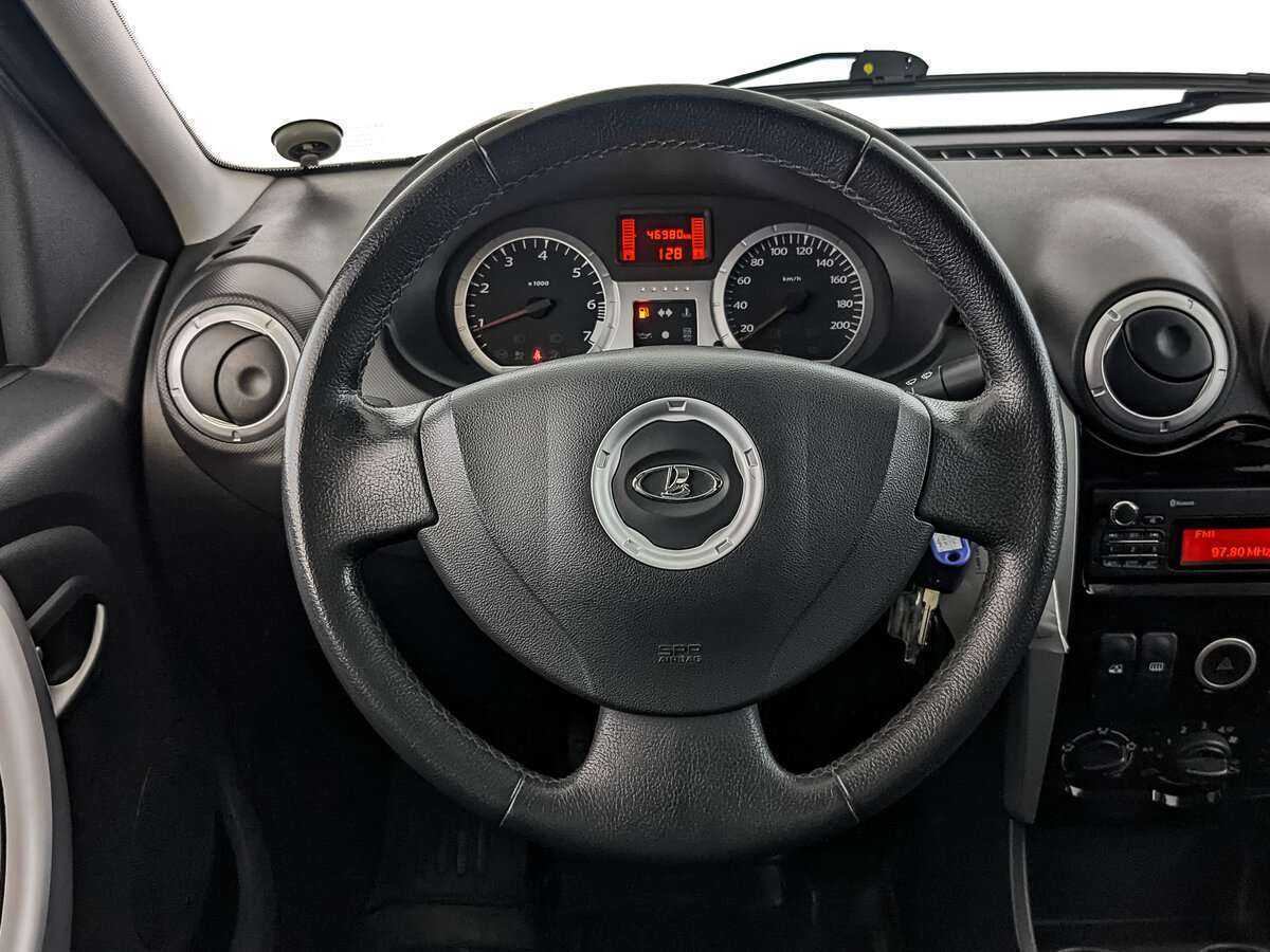 Купить Lada (ВАЗ) Largus с пробегом. Фото: #17