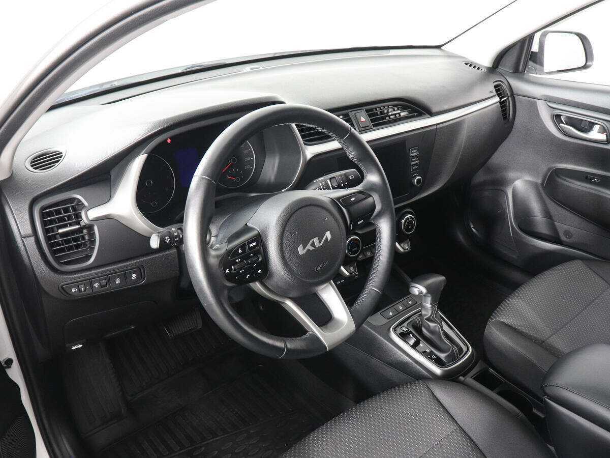 Купить Kia Rio с пробегом. Фото: #8
