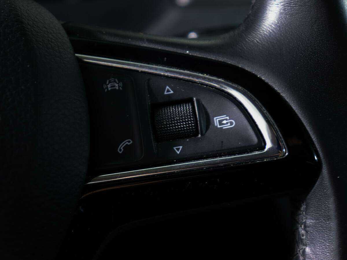 Купить Skoda Rapid с пробегом. Фото: #14