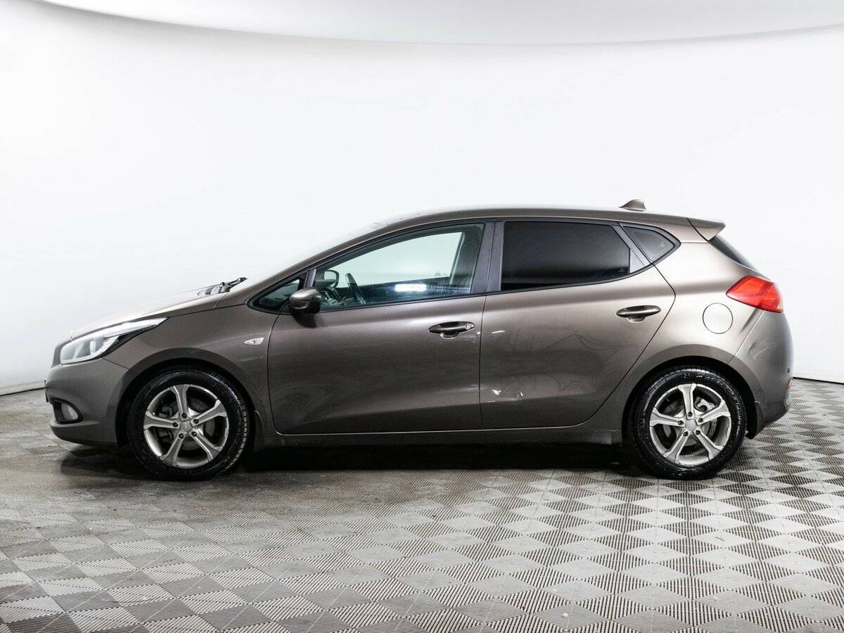 Купить Kia Ceed с пробегом. Фото: #7