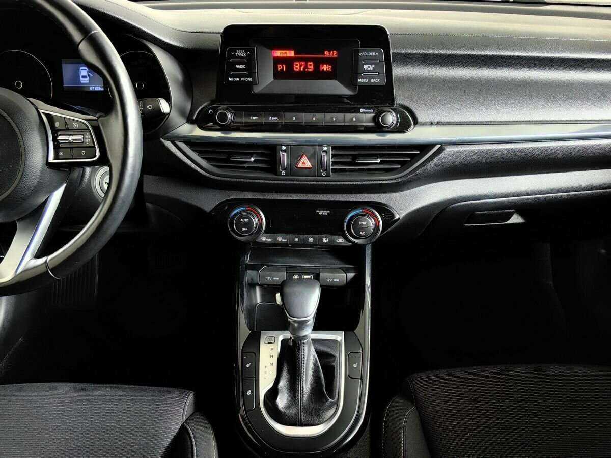 Купить Kia Cerato с пробегом. Фото: #10