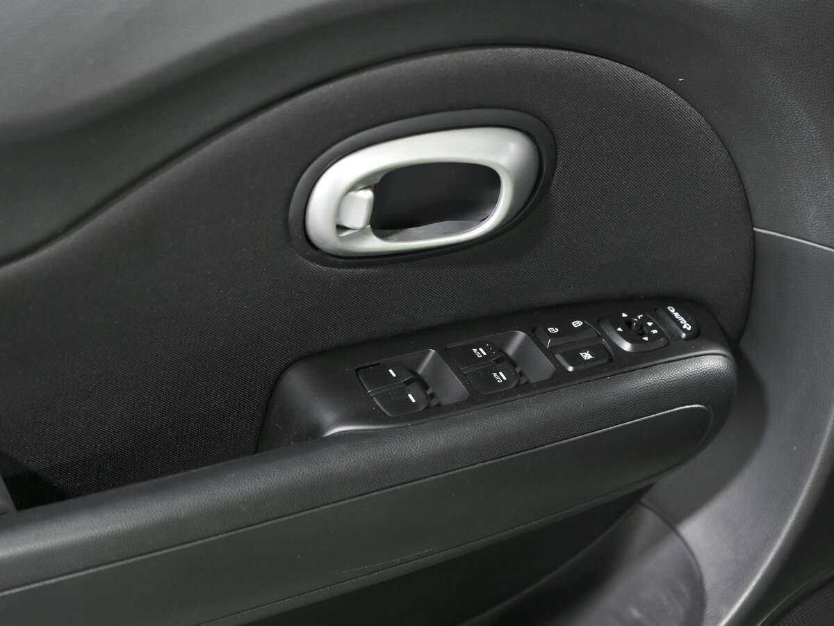 Купить Kia Soul с пробегом. Фото: #12