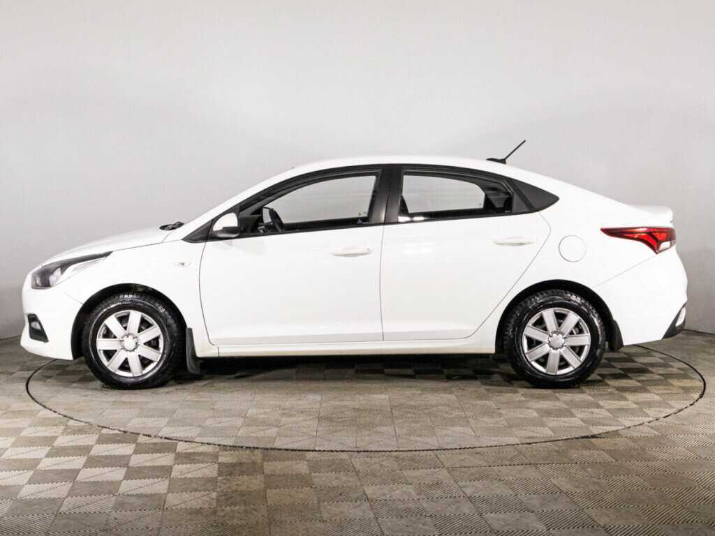 Купить Hyundai Solaris с пробегом. Фото: #7
