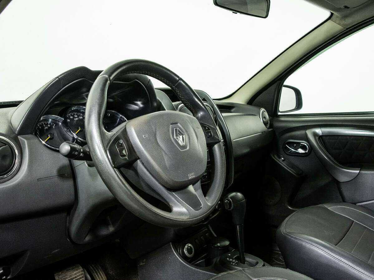 Купить Renault Duster с пробегом. Фото: #10