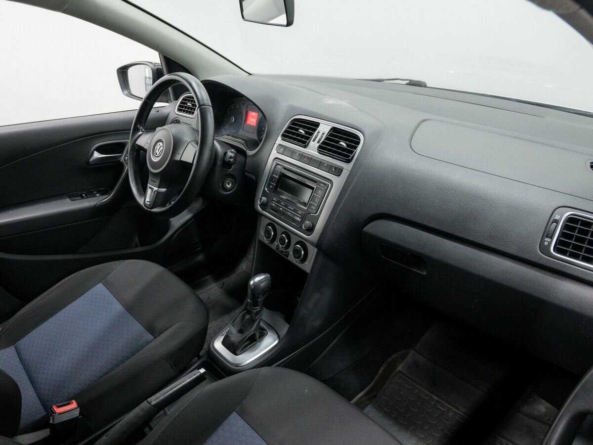 Купить Volkswagen Polo с пробегом. Фото: #5