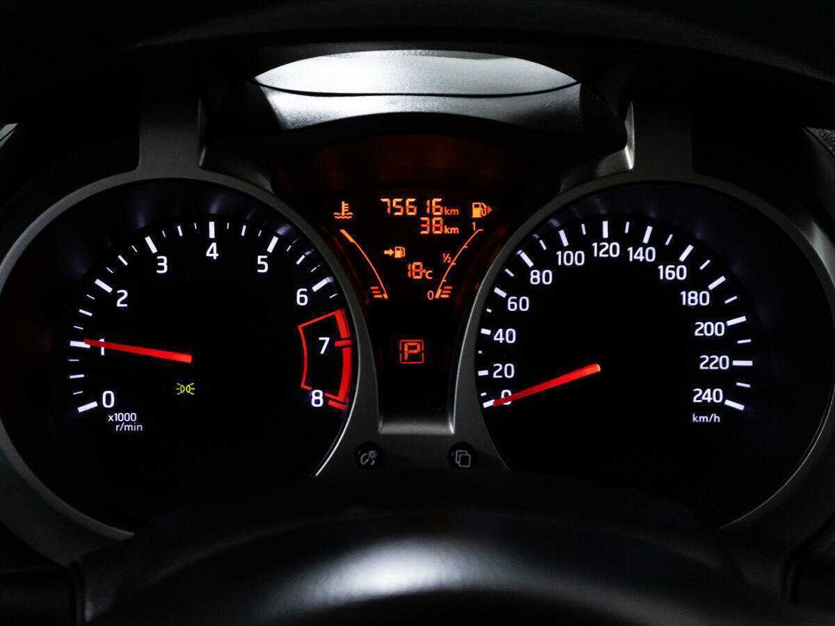 Купить Nissan Juke с пробегом. Фото: #11