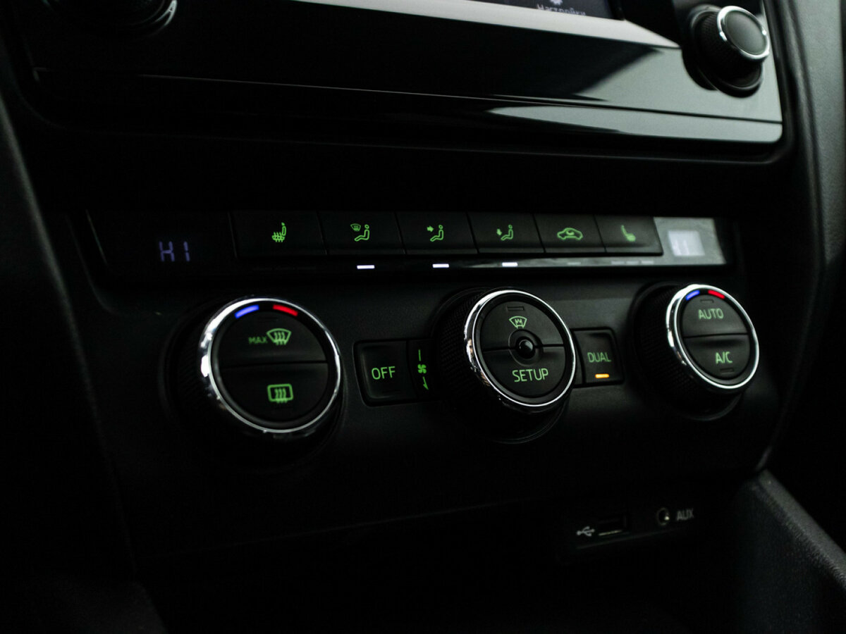 Купить Skoda Octavia с пробегом. Фото: #13