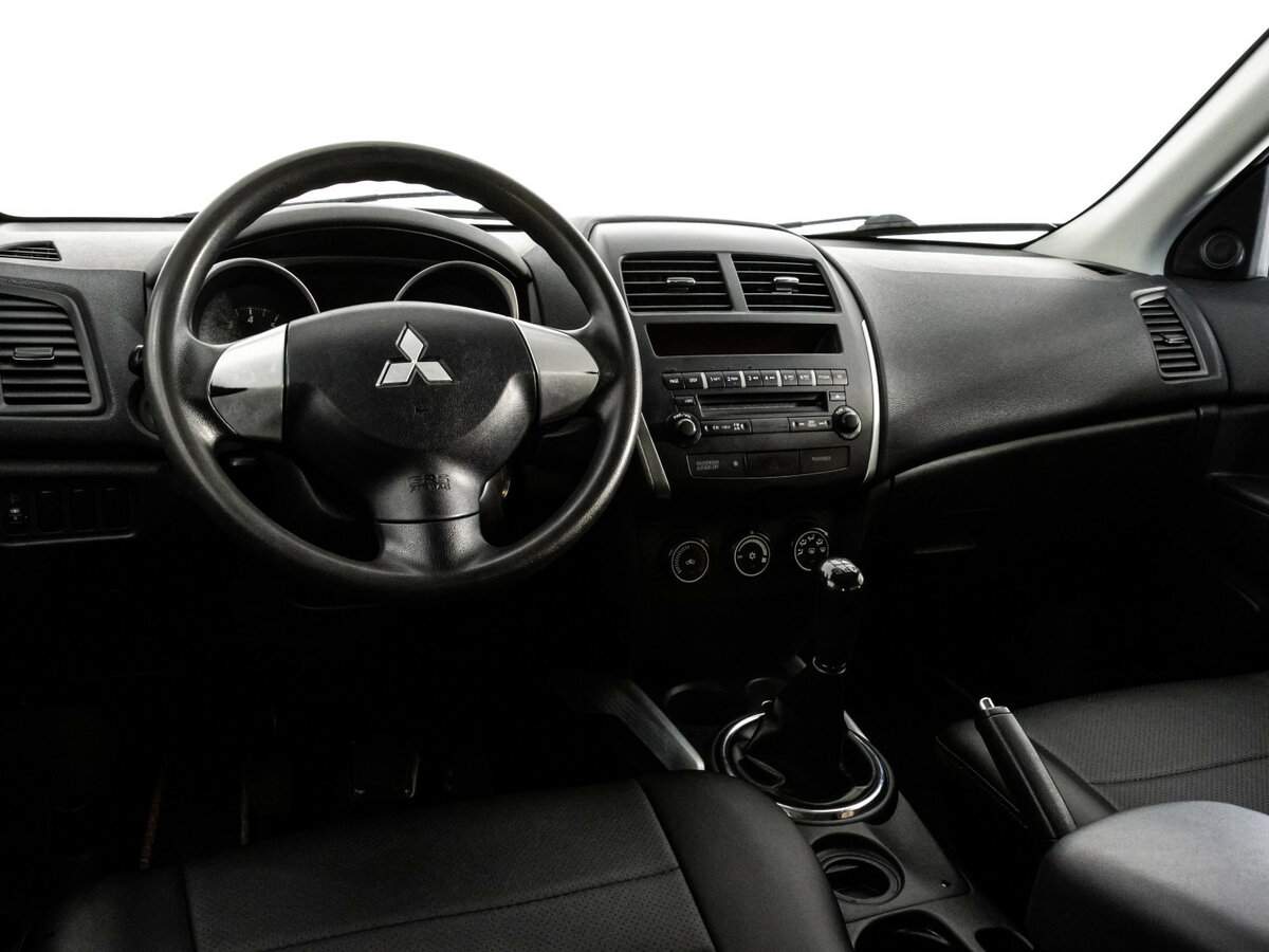 Купить Mitsubishi ASX с пробегом. Фото: #8