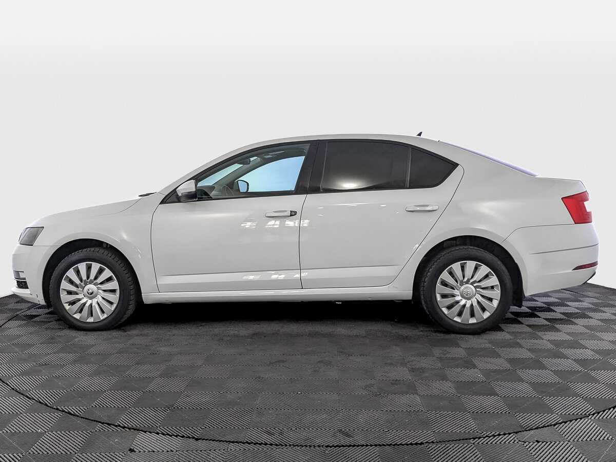 Купить Skoda Octavia с пробегом. Фото: #7