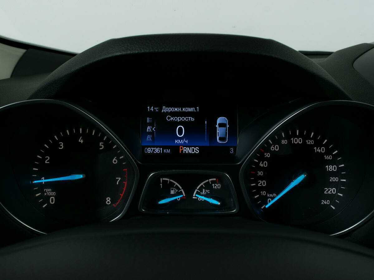 Купить Ford Kuga с пробегом. Фото: #10