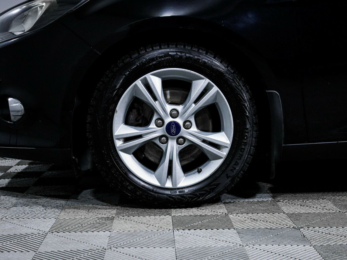 Купить Ford Focus с пробегом. Фото: #11
