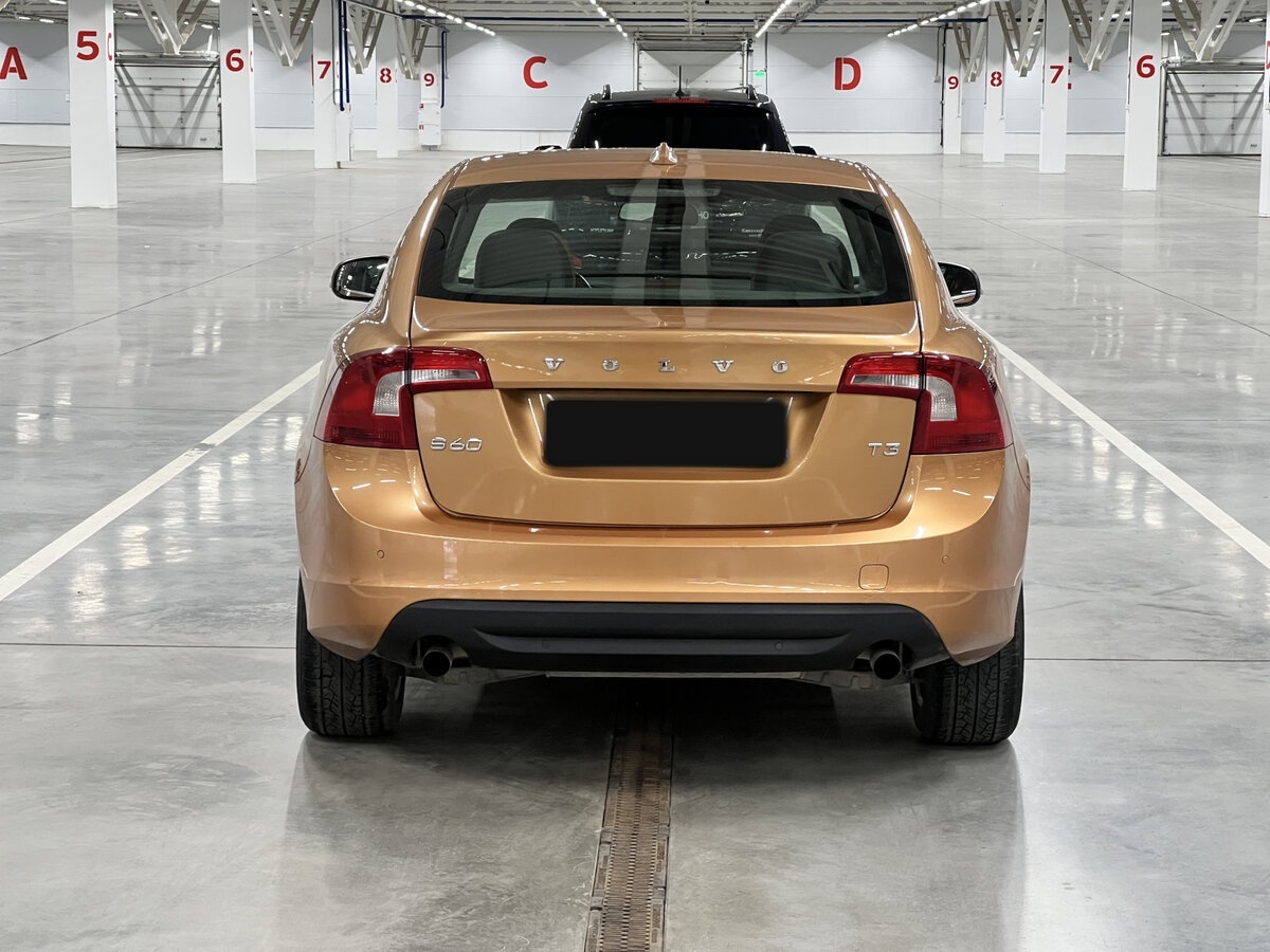 Купить Volvo S60 с пробегом. Фото: #5