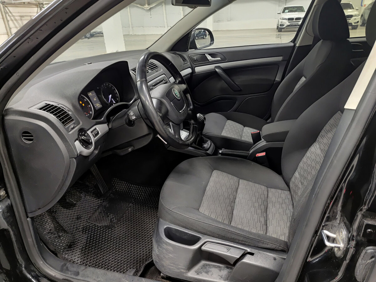 Купить Skoda Octavia с пробегом. Фото: #14