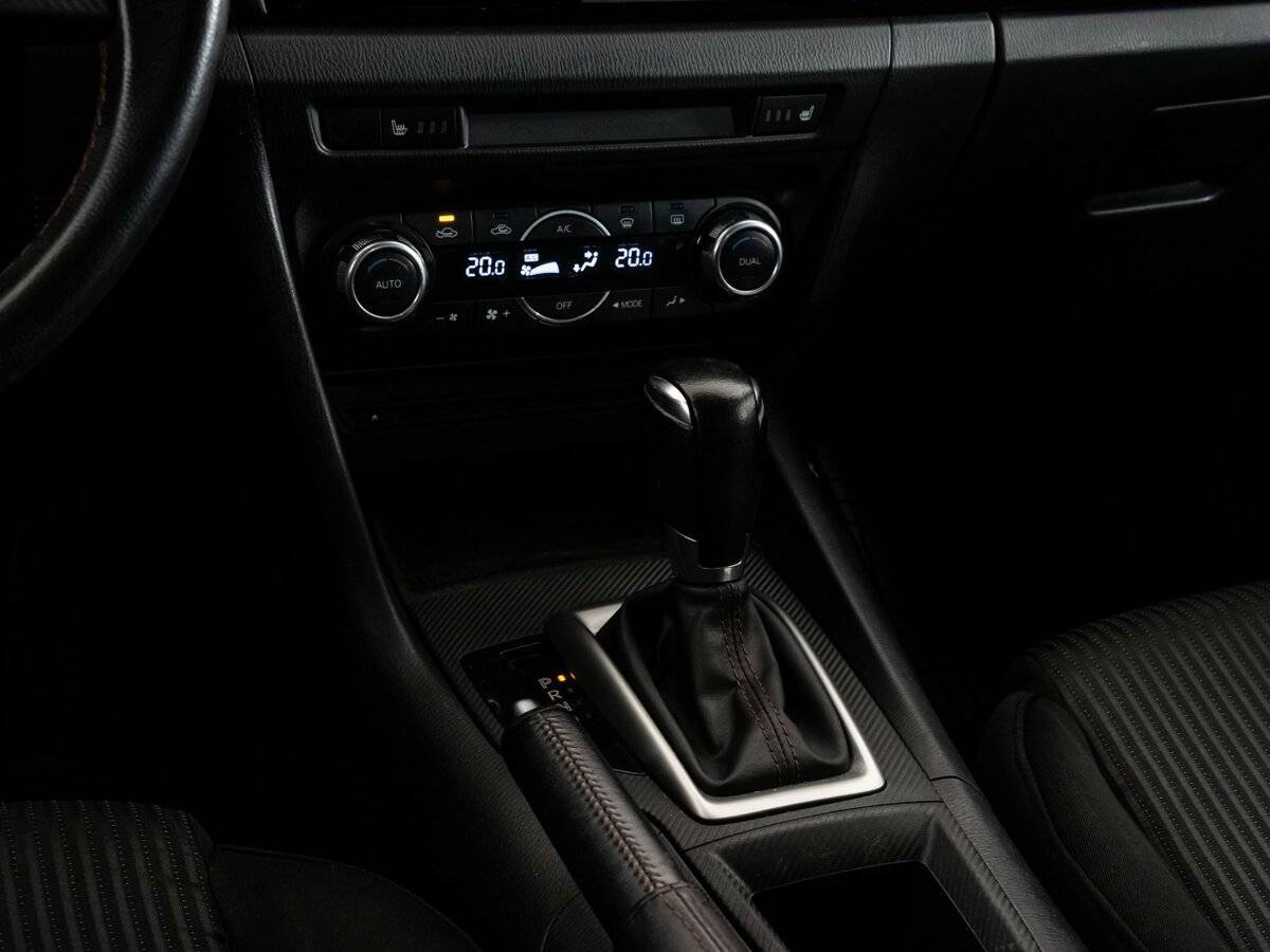 Купить Mazda 3 с пробегом. Фото: #12