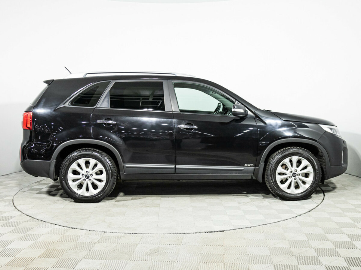 Купить Kia Sorento с пробегом. Фото: #3