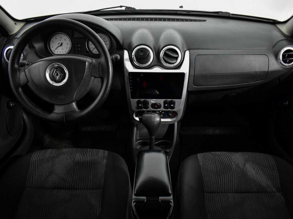 Купить Renault Sandero с пробегом. Фото: #11