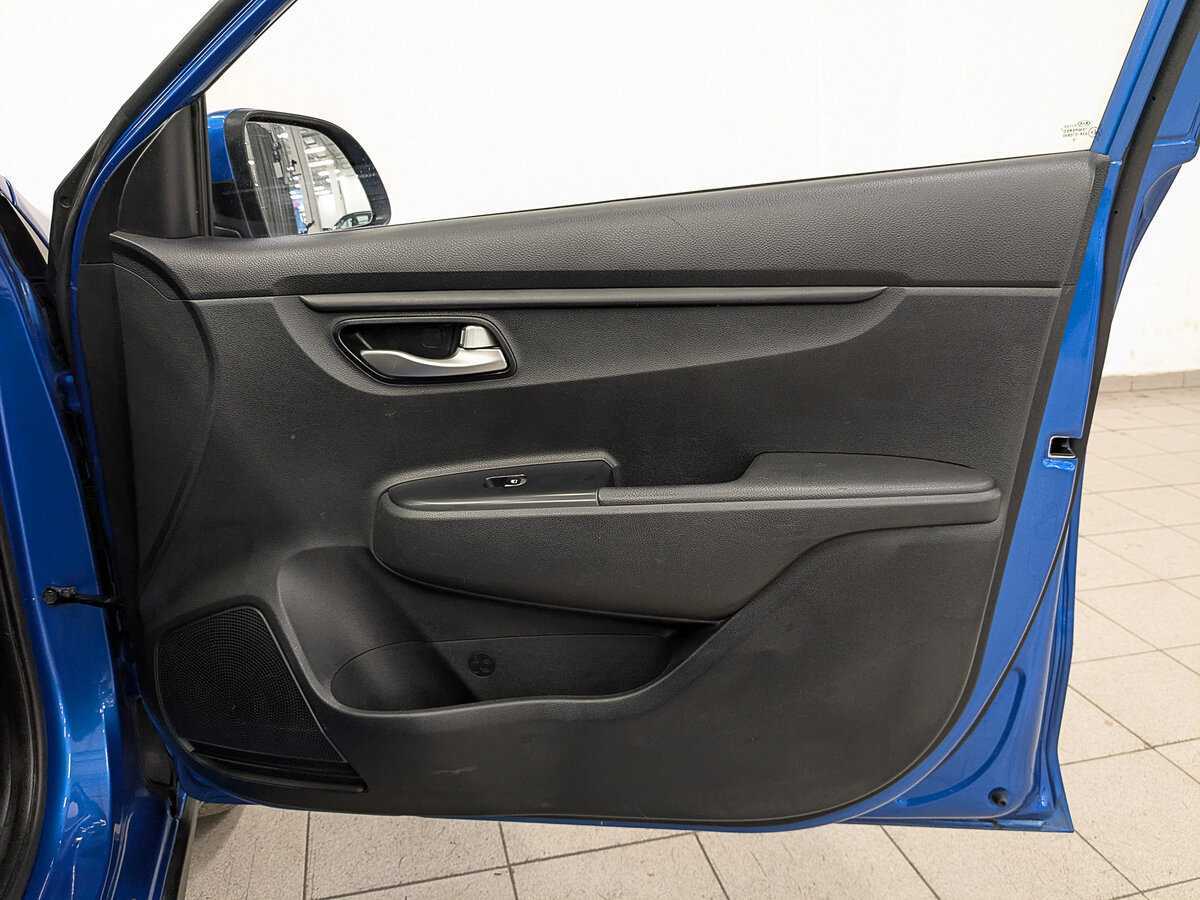 Купить Kia Rio с пробегом. Фото: #23