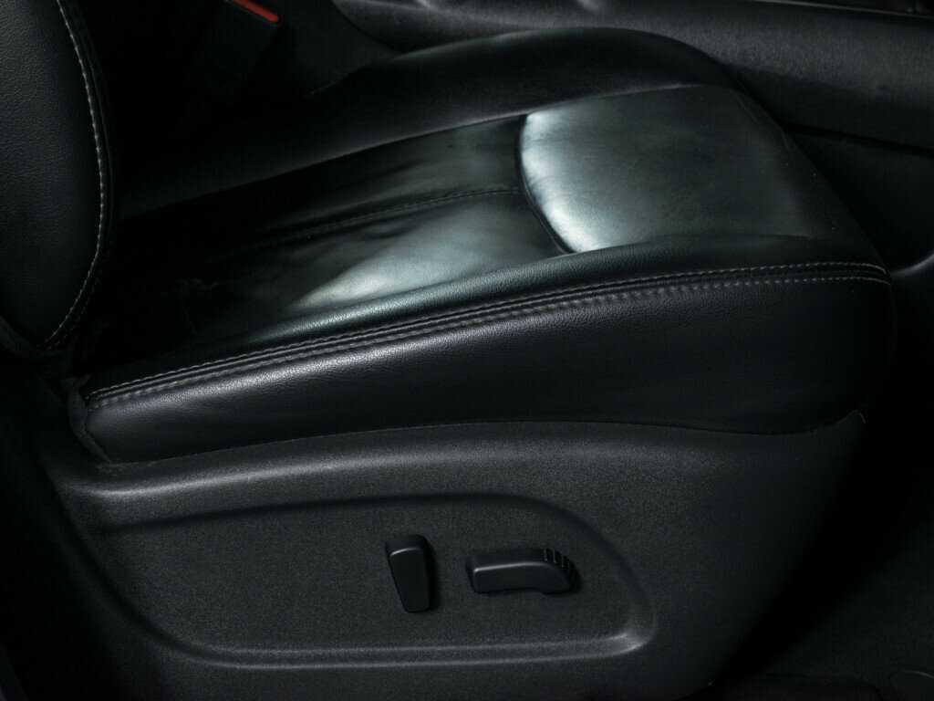 Купить Nissan Pathfinder с пробегом. Фото: #17