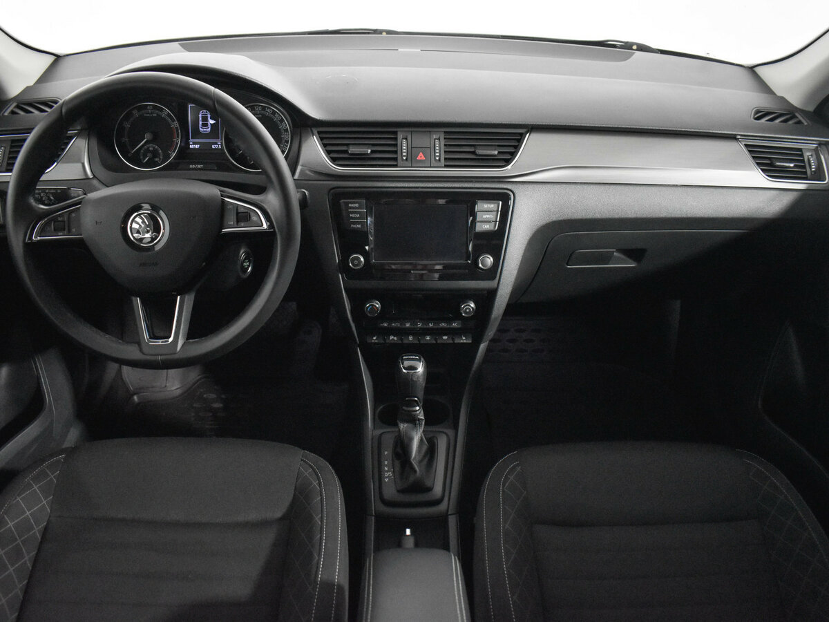 Купить Skoda Rapid с пробегом. Фото: #12