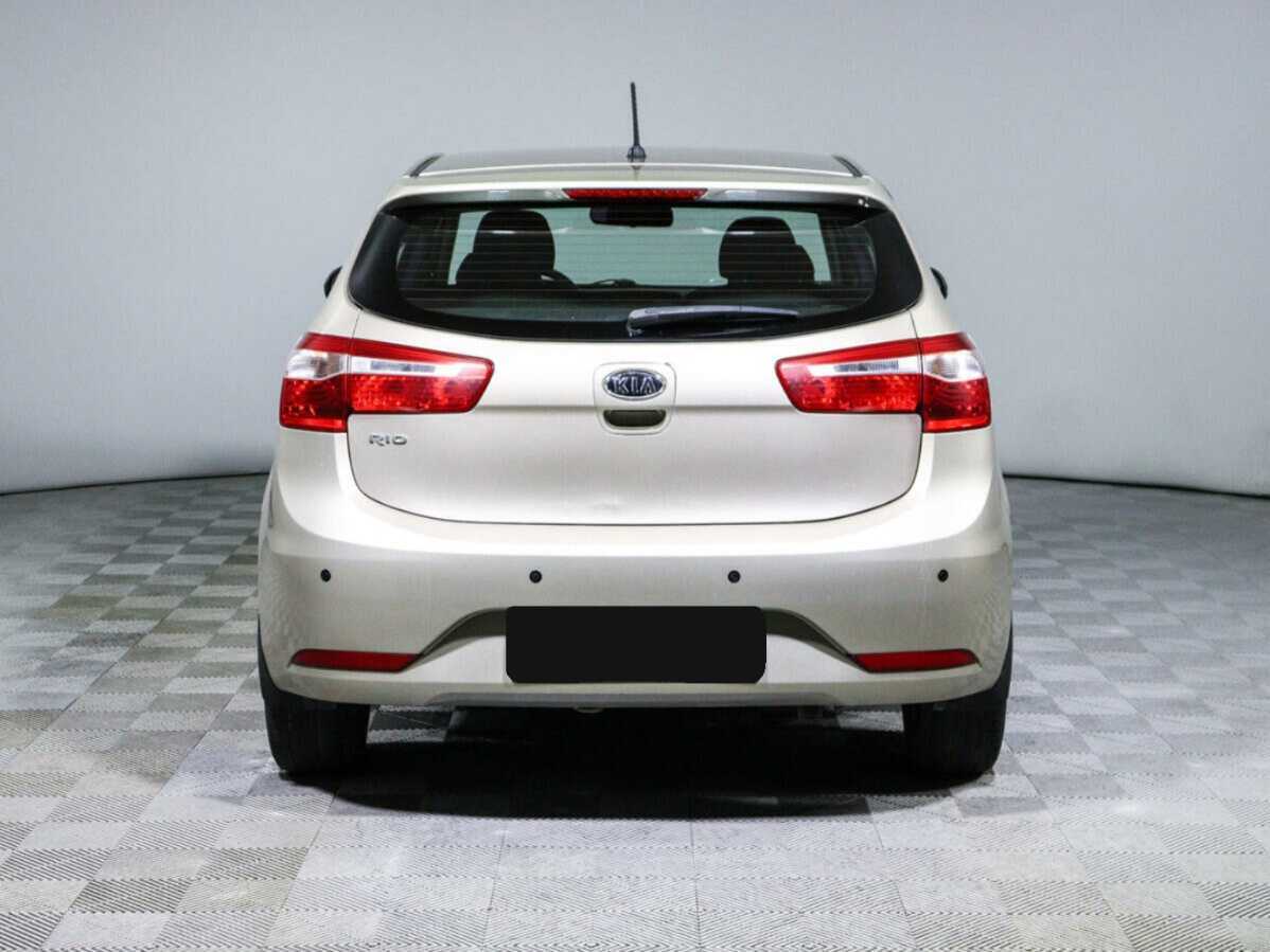 Купить Kia Rio с пробегом. Фото: #4