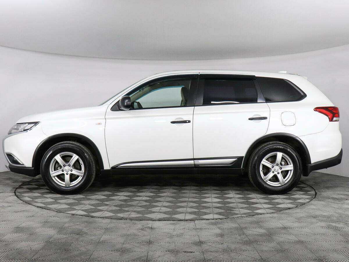 Купить Mitsubishi Outlander с пробегом. Фото: #7