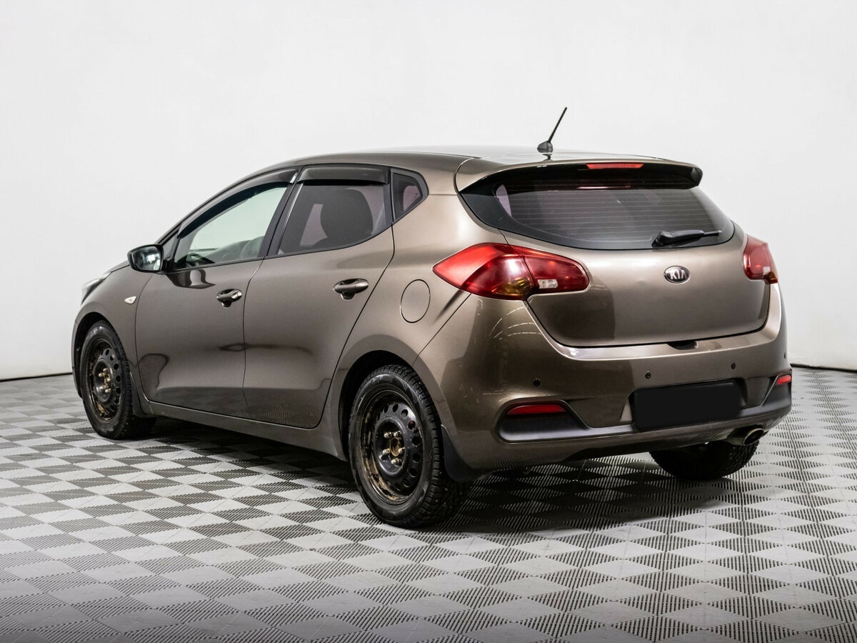 Купить Kia Ceed с пробегом. Фото: #6