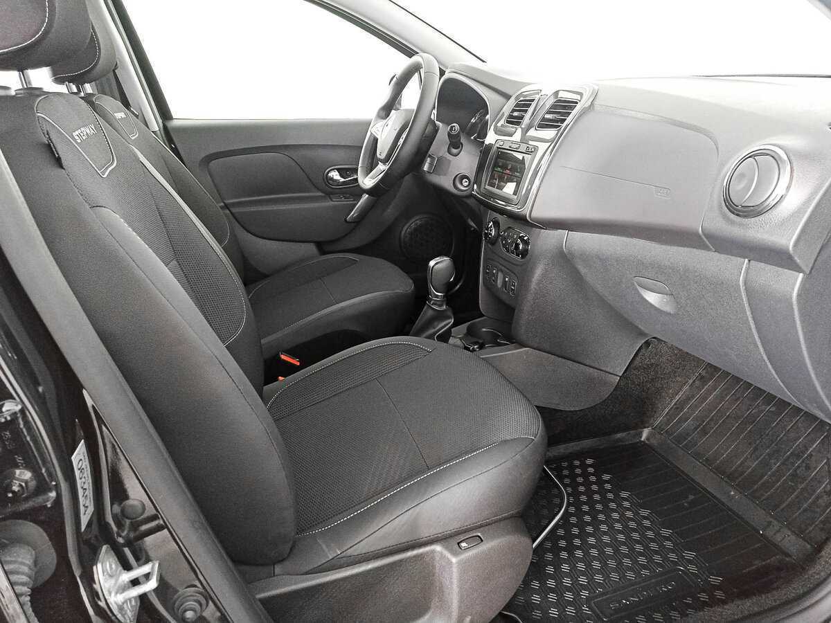 Купить Renault Sandero с пробегом. Фото: #9