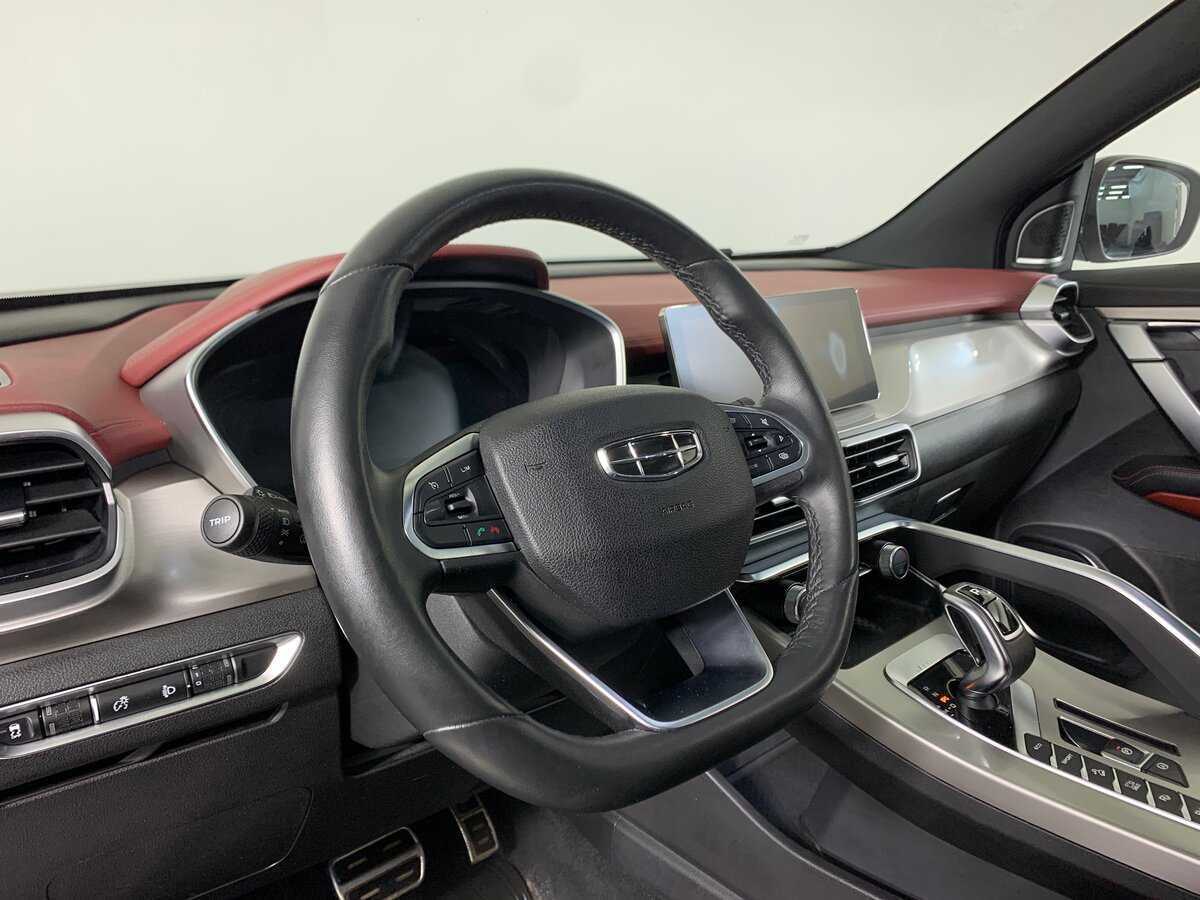 Купить Geely Coolray с пробегом. Фото: #11