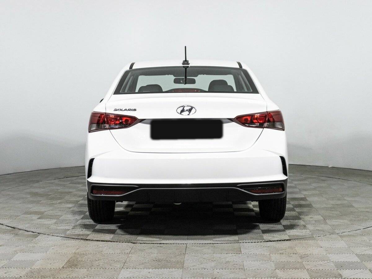 Купить Hyundai Solaris с пробегом. Фото: #4