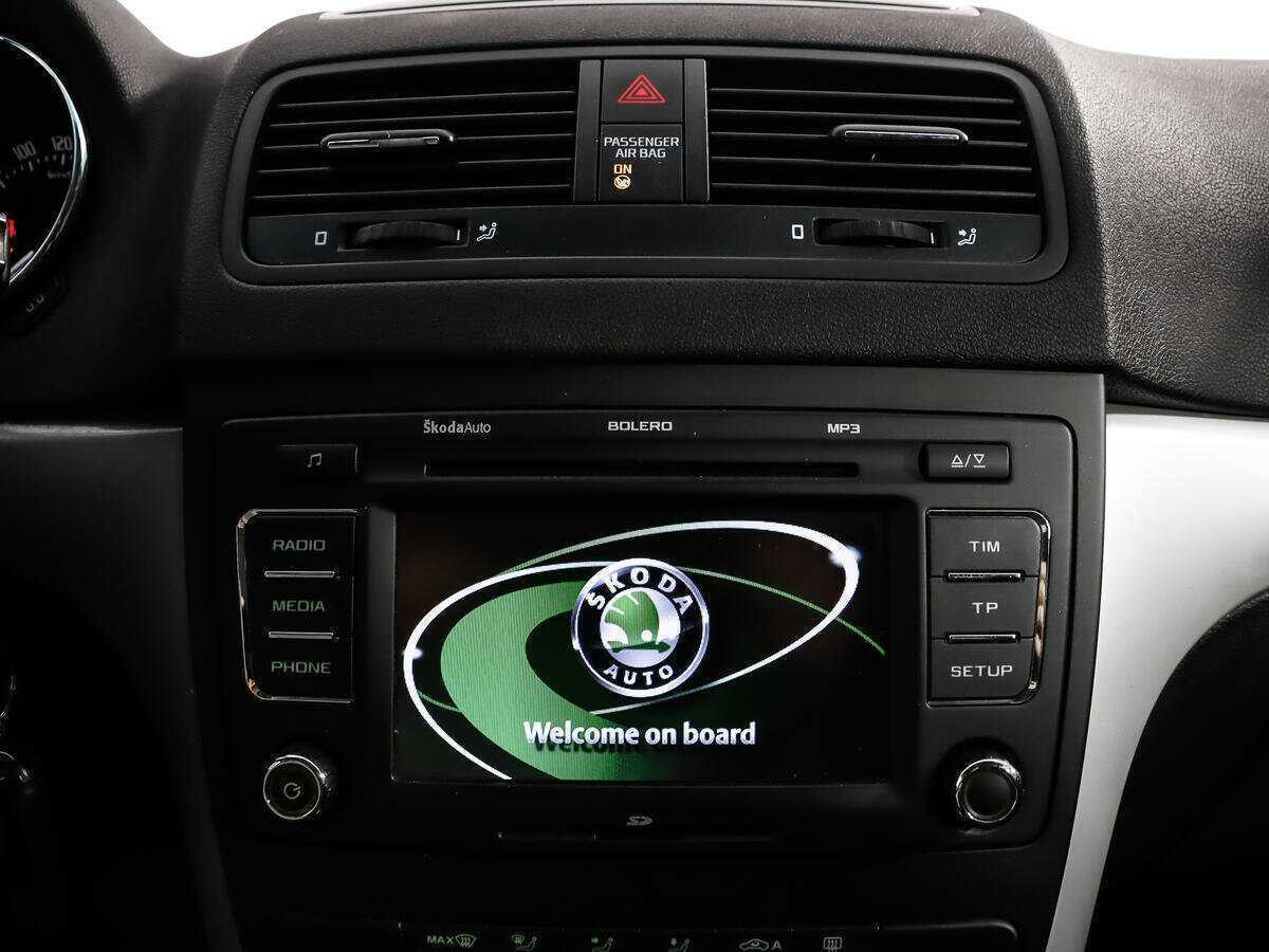 Купить Skoda Yeti с пробегом. Фото: #13