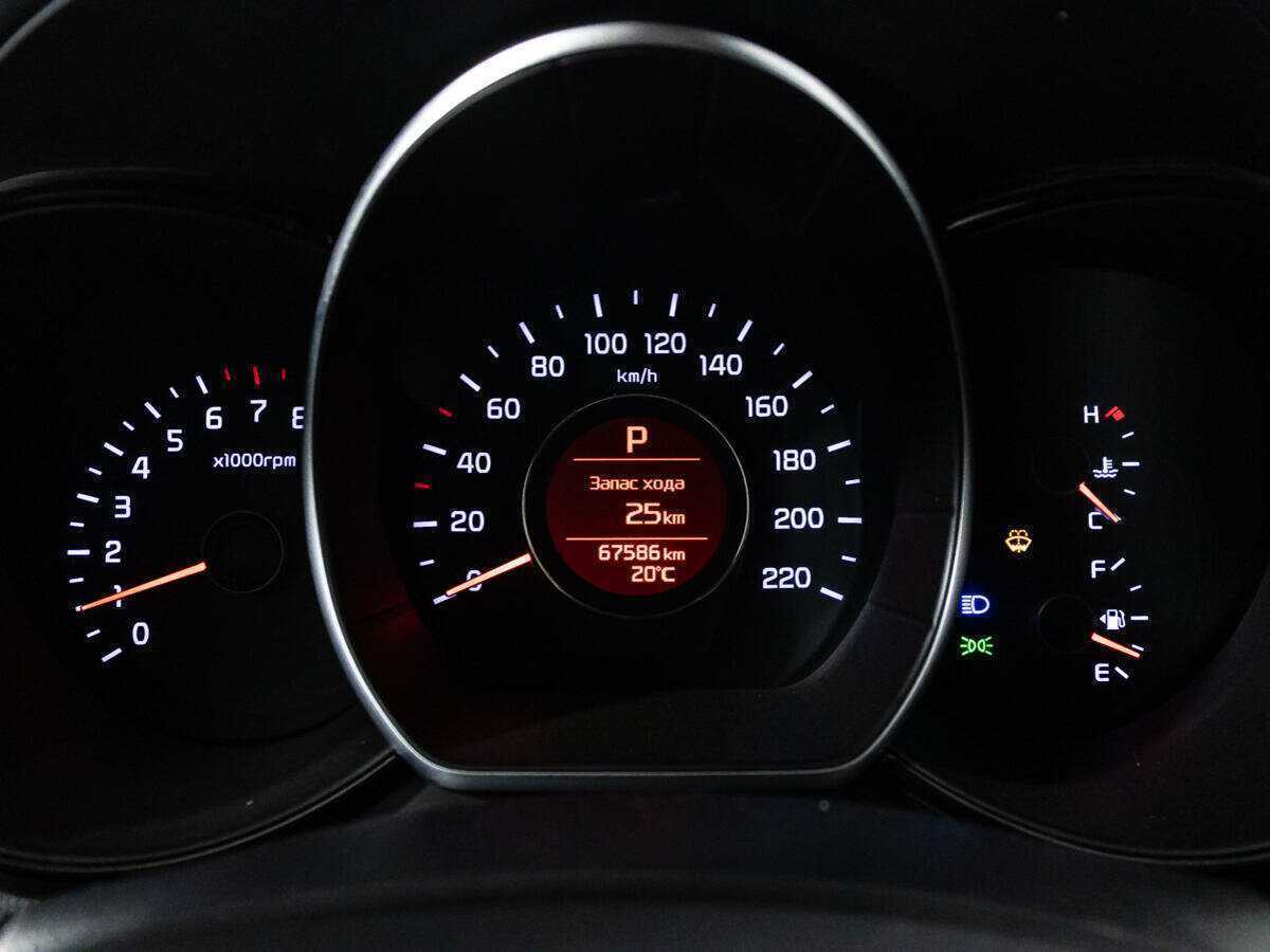 Купить Kia Rio с пробегом. Фото: #11