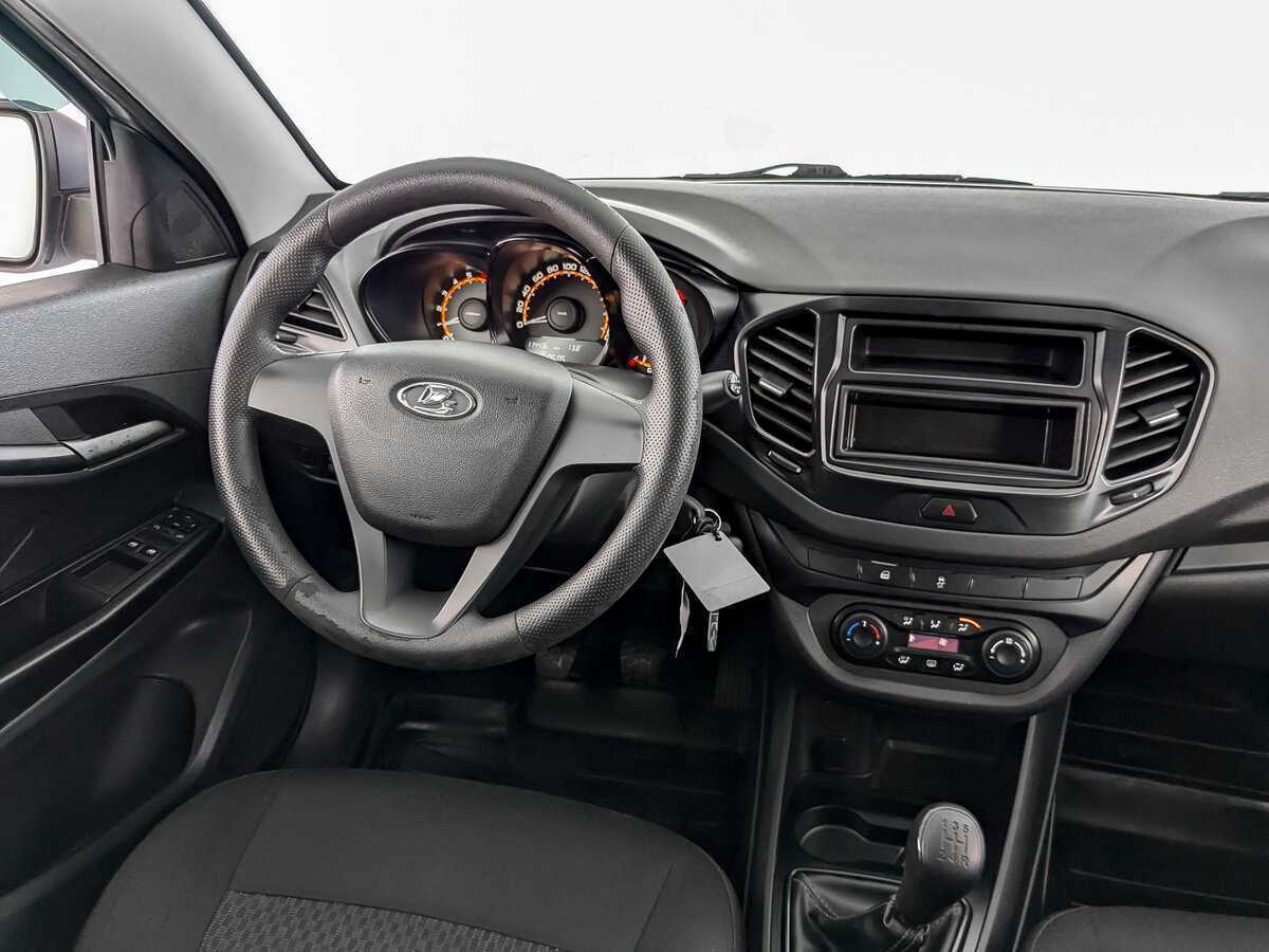 Купить Lada (ВАЗ) Vesta с пробегом. Фото: #20