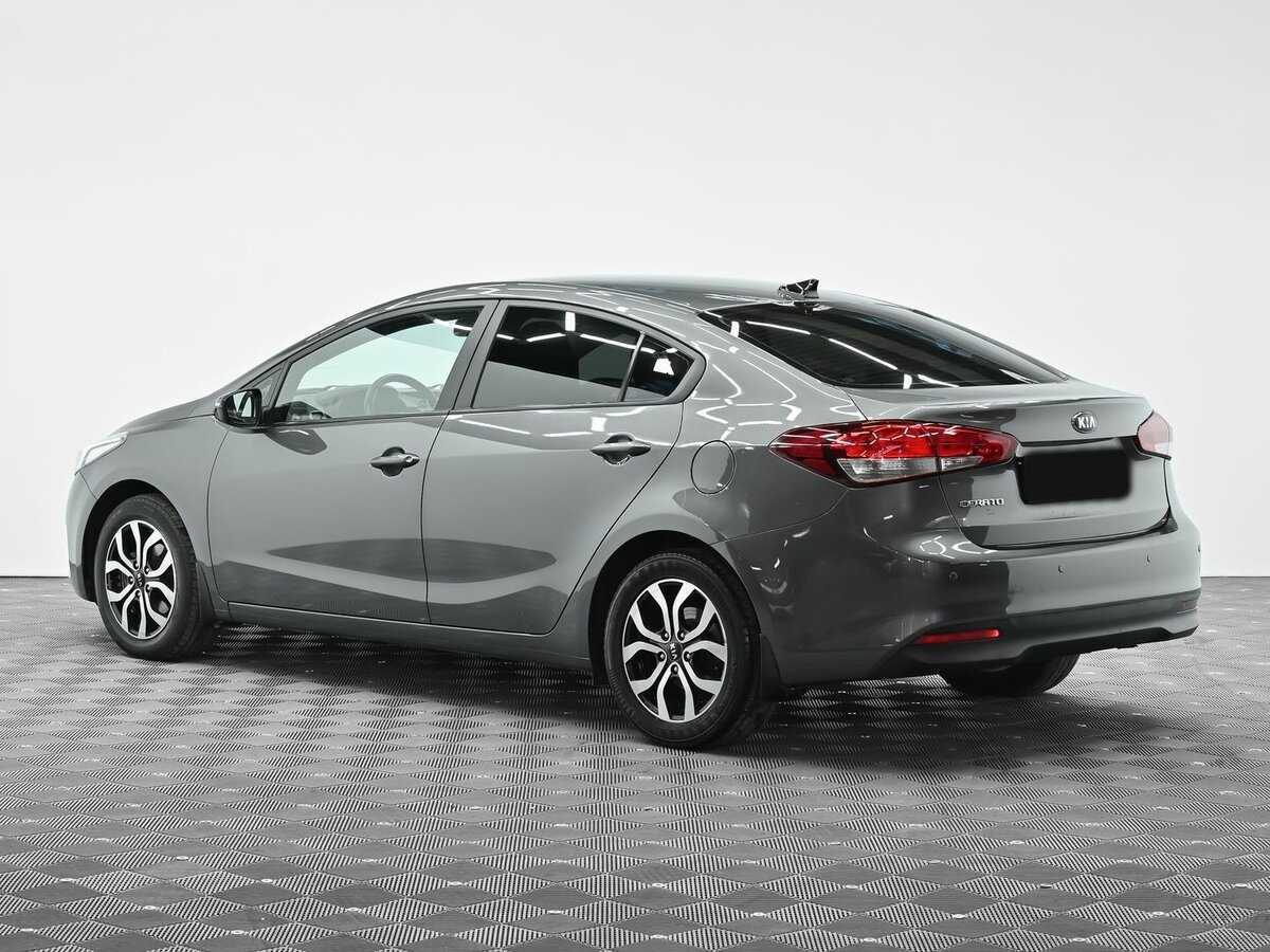 Купить Kia Cerato с пробегом. Фото: #3