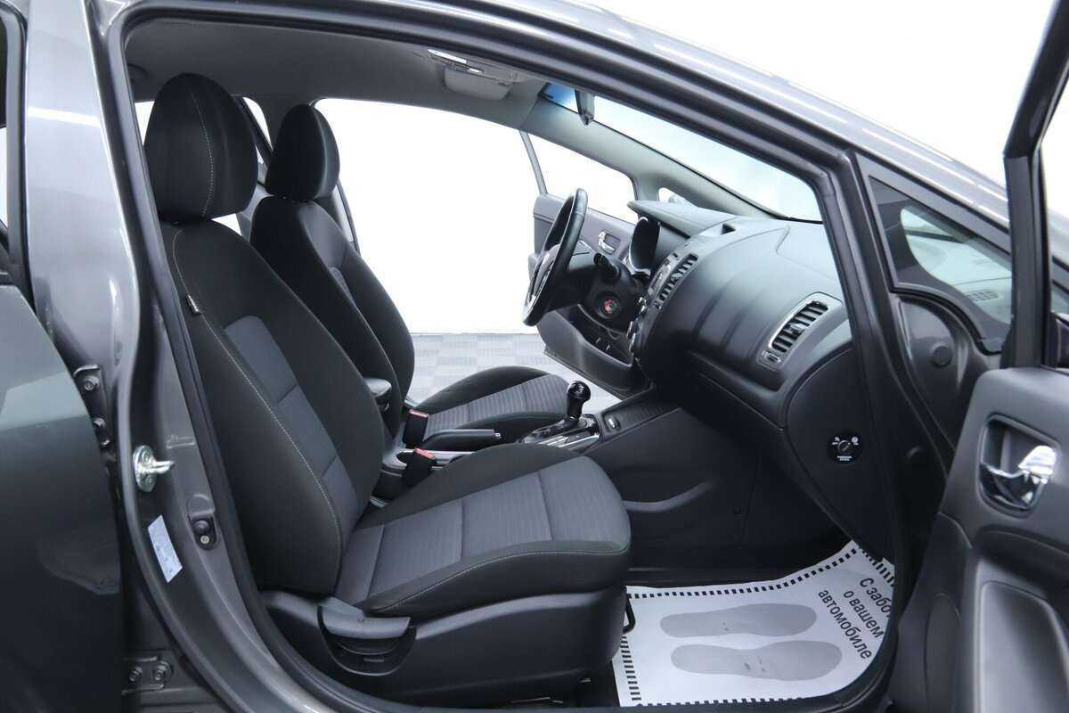 Купить Kia Cerato с пробегом. Фото: #13