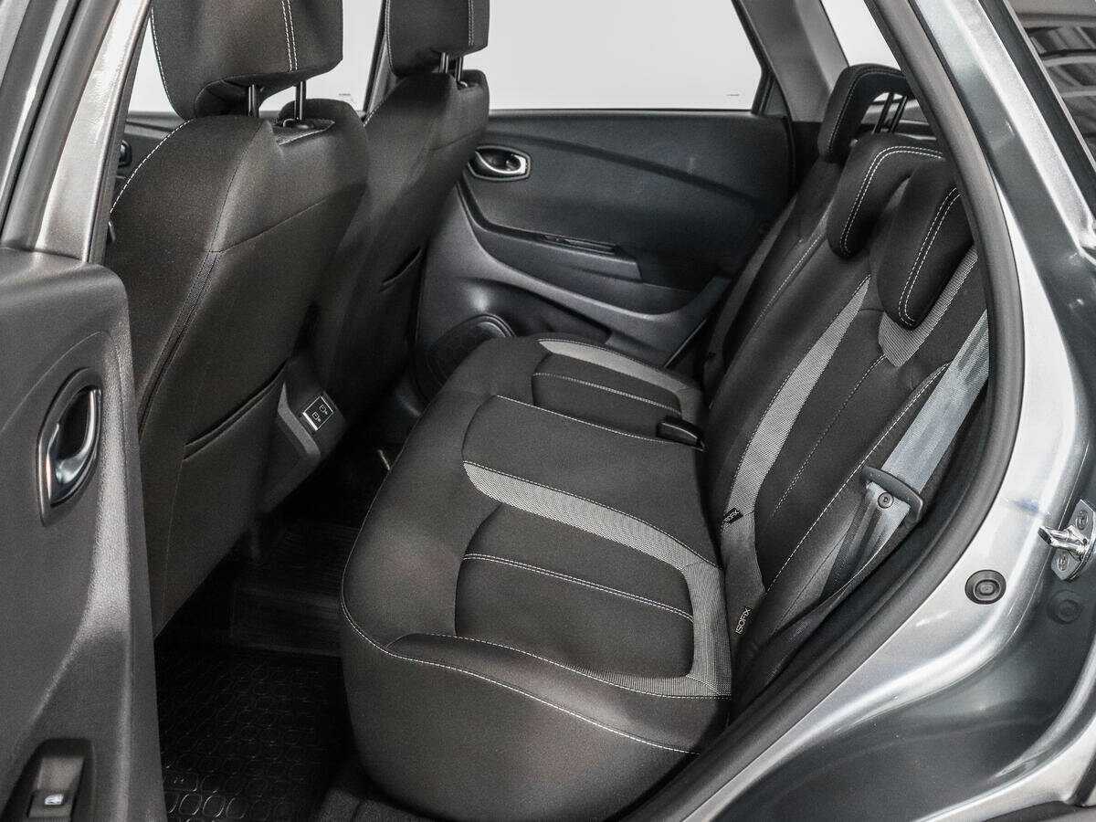 Купить Renault Kaptur с пробегом. Фото: #9