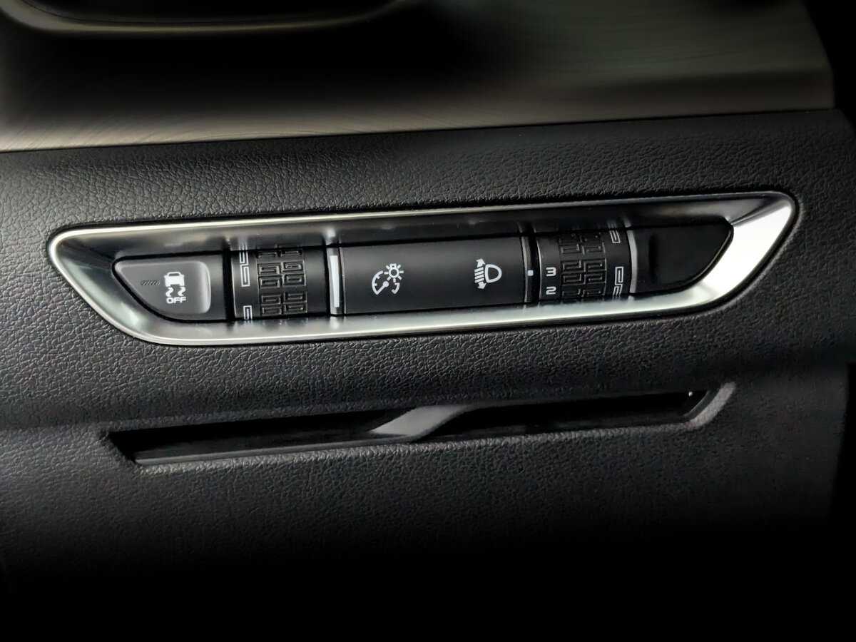 Купить Geely Coolray с пробегом. Фото: #23