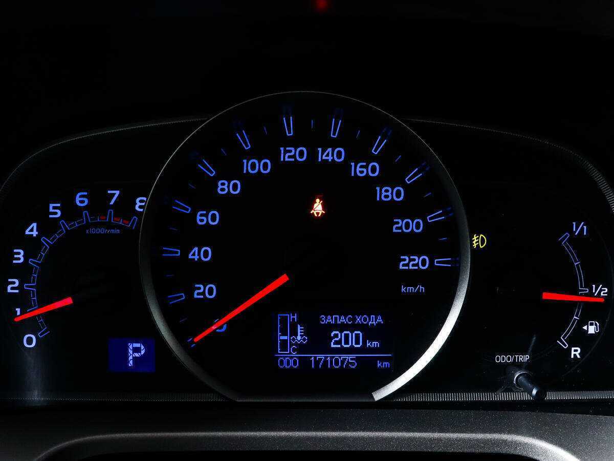 Купить Toyota RAV4 с пробегом. Фото: #10