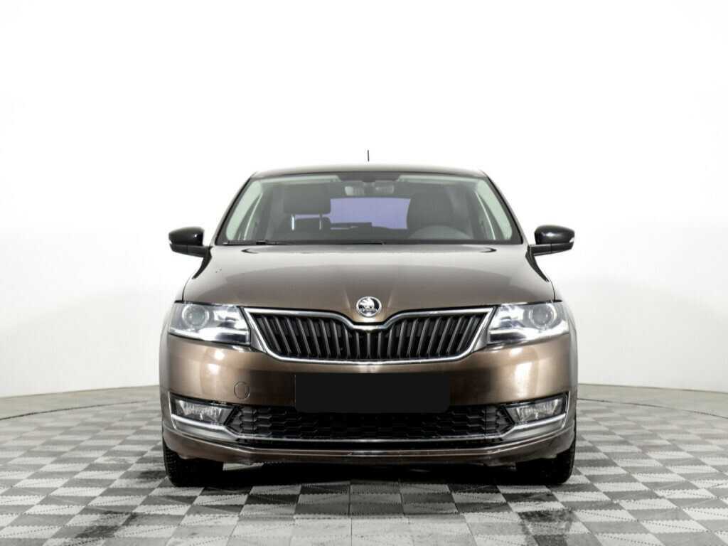 Купить Skoda Rapid с пробегом. Фото: #1