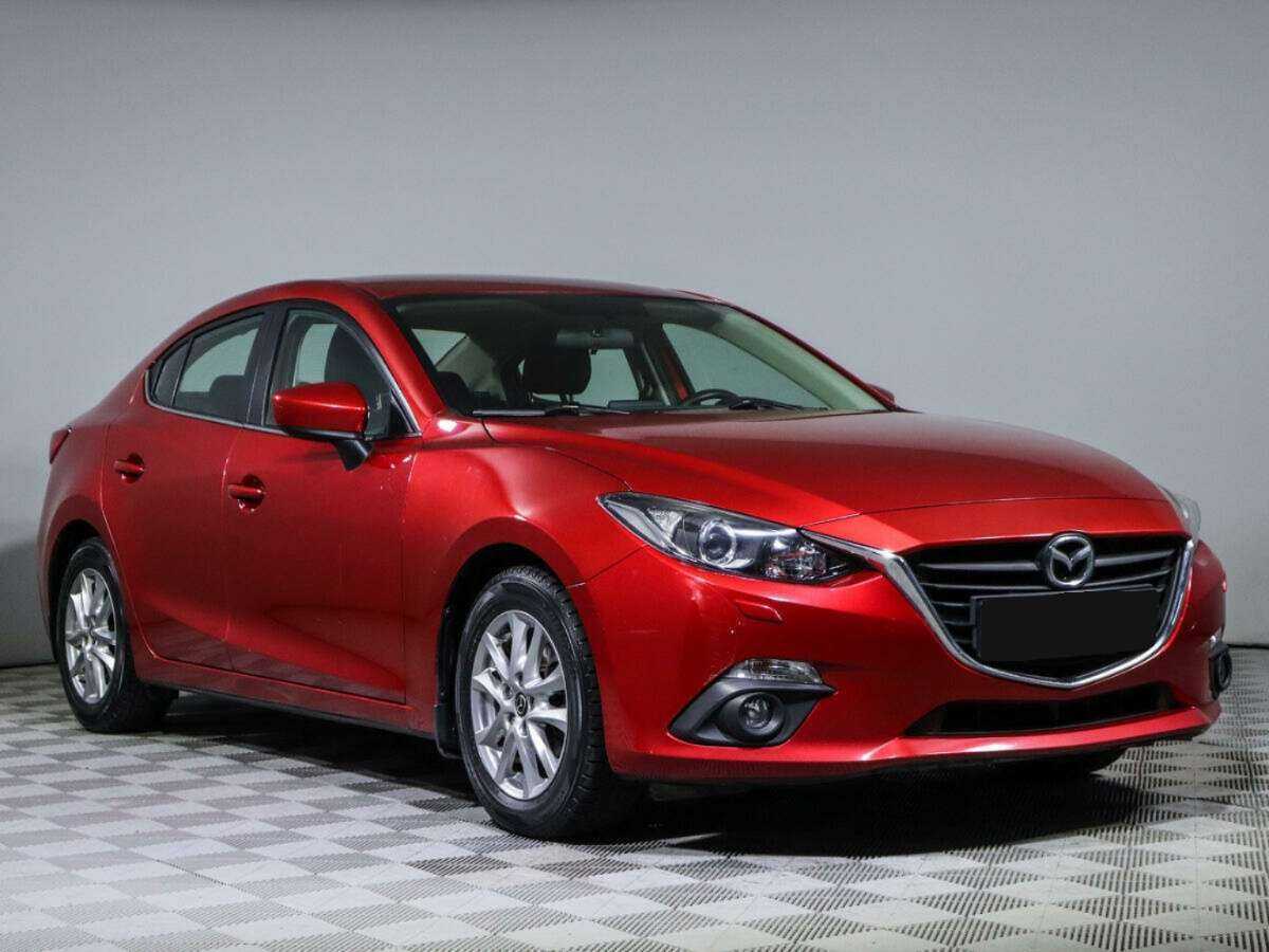 Купить Mazda 3 с пробегом. Фото: #2