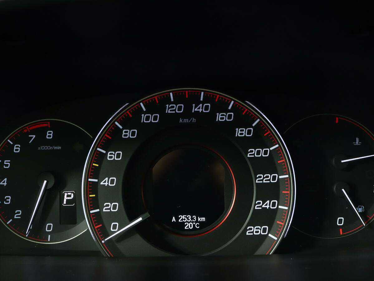 Купить Honda Accord с пробегом. Фото: #7