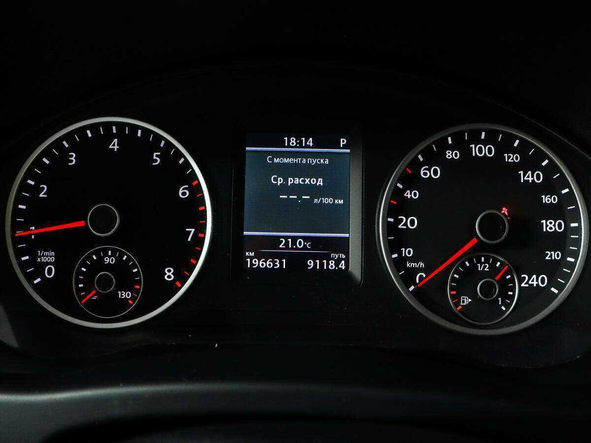 Купить Volkswagen Tiguan с пробегом. Фото: #7