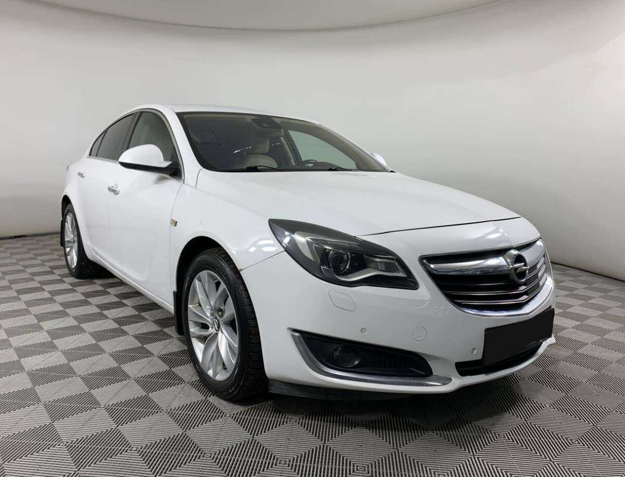 Купить Opel Insignia с пробегом. Фото: #1