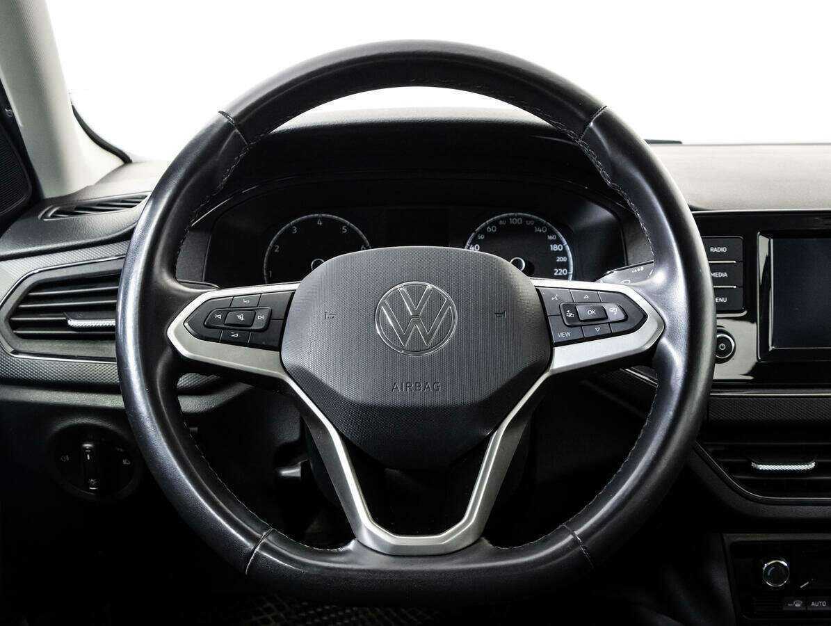 Купить Volkswagen Polo с пробегом. Фото: #11